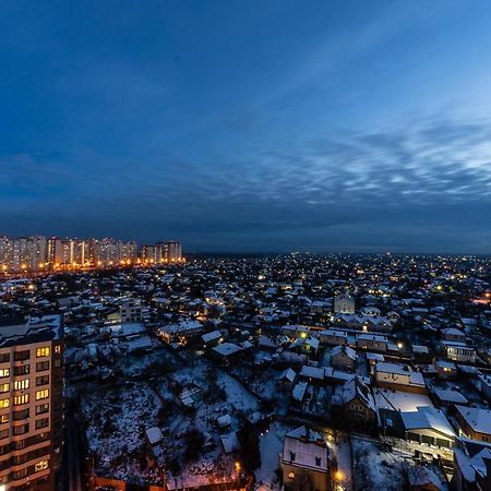 Luxury Apartment, Dniprovska Embankment26, Sokorki 키예프 외부 사진