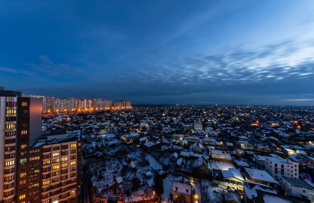 Luxury Apartment, Dniprovska Embankment26, Sokorki 키예프 외부 사진